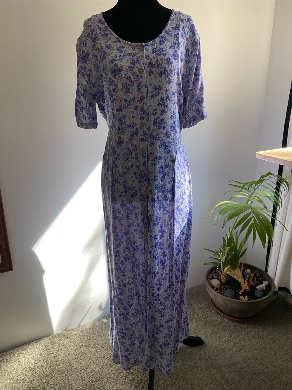 Vintage 90s Julia Purple and Blue Floral Button-Front Maxi Dress. Size M.
